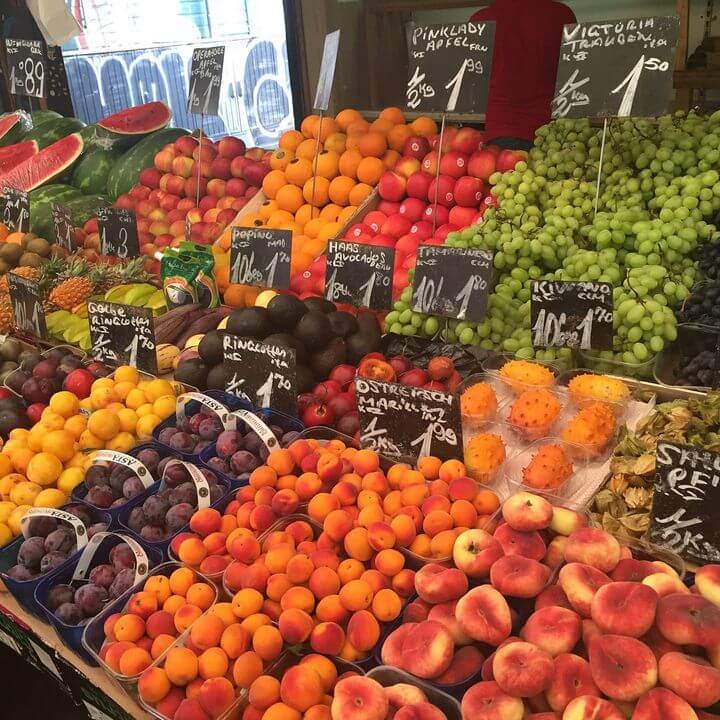 Getting food at Naschmarkt